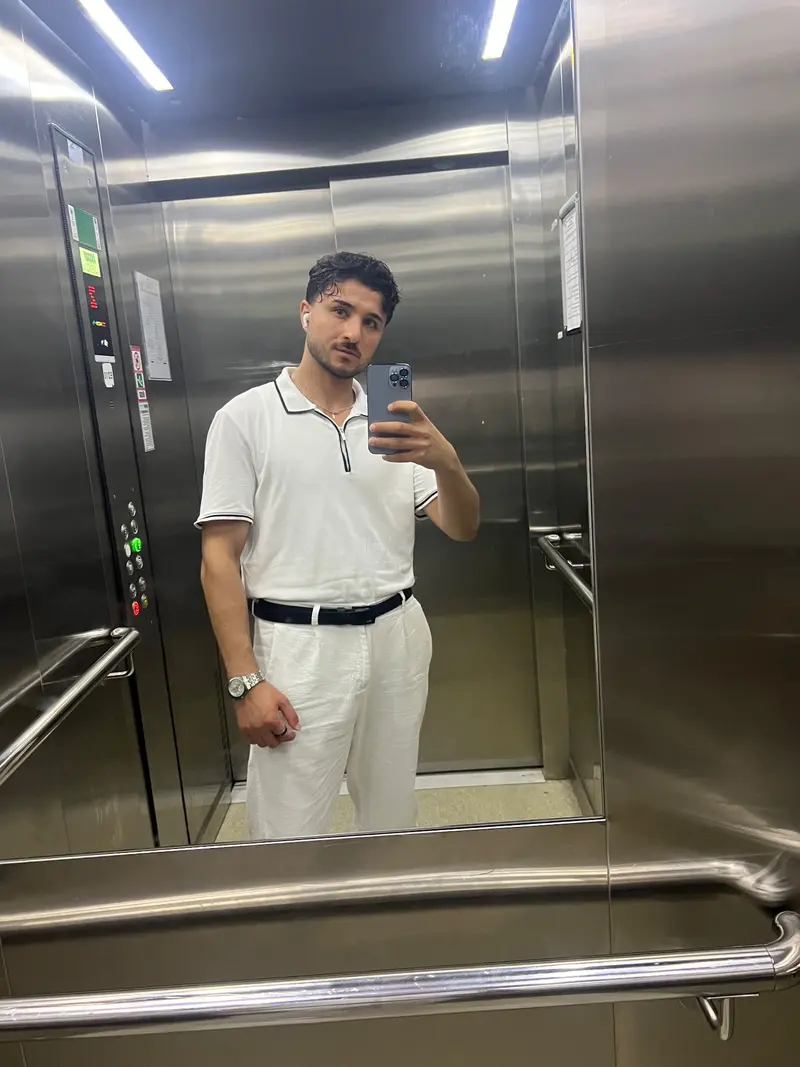 Adım Yusuf 23 yaşındayım aşçıyım - 1