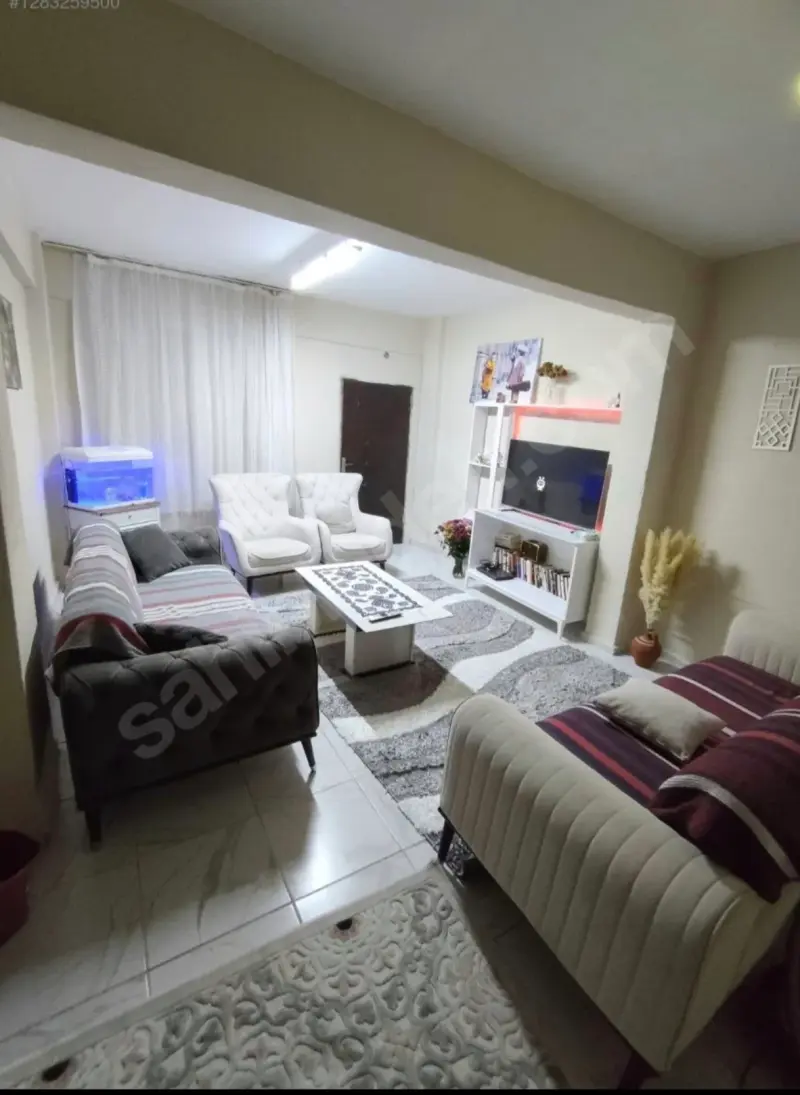 Menderes Cüneytbey kiralık oda - 1
