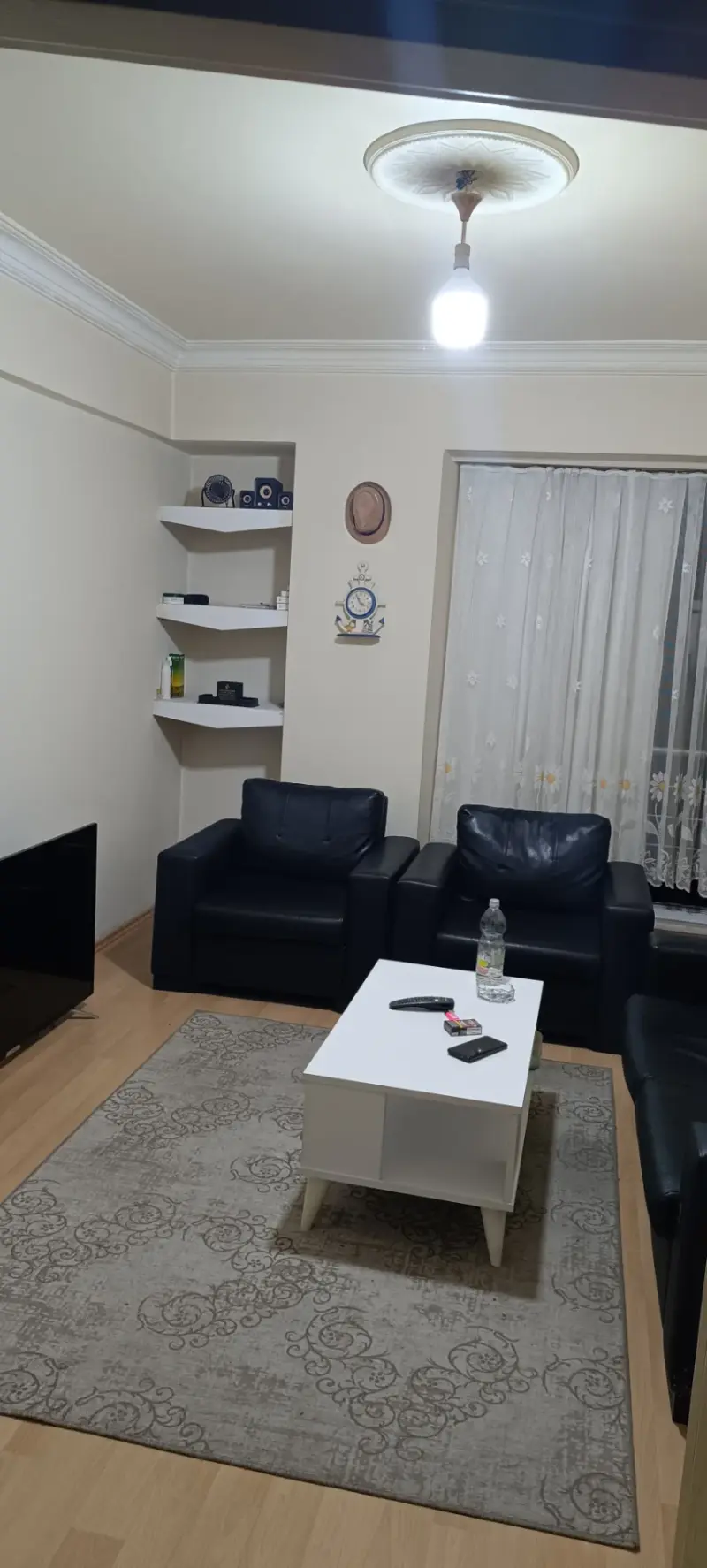 Zeytinburnu Seyyid nizam Mahallesi'nde temiz ve yeni bir ev tramvaya çok yakın 2 dakika yürüme mesaf - 1