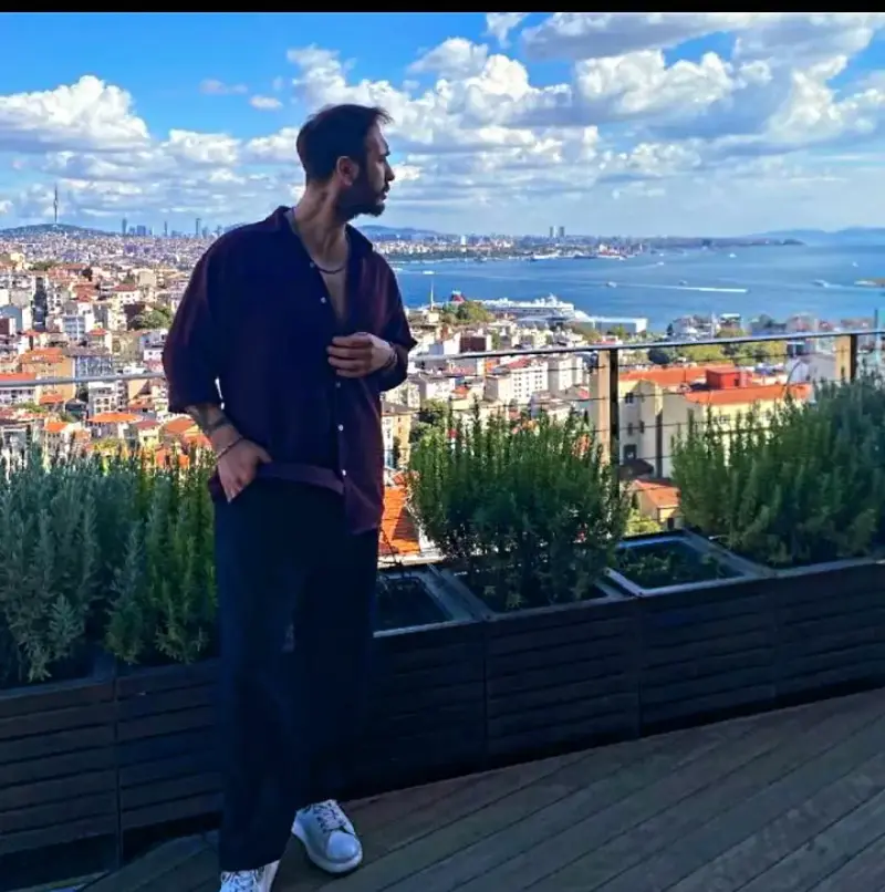 Ev arkadaşı arıyorum. - 1