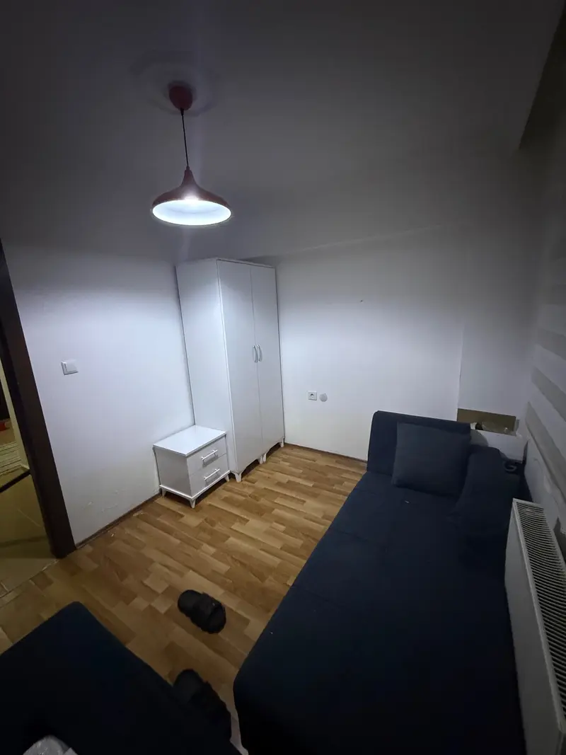 Merkezi konum düzenli ev arkadaşı arıyorum - 1