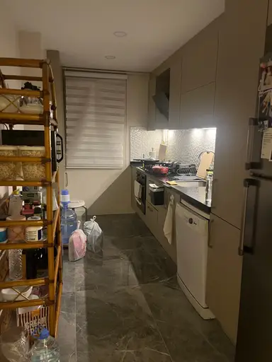 Buyaka avm ye 10 dk Ihlamurkuyu'daki 2+1 evimin bi odasına Kadın Ev Arkadaşı Arıyorum - Ümraniye, İstanbul