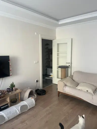Buyaka avm ye 10 dk Ihlamurkuyu'daki 2+1 evimin bi odasına Kadın Ev Arkadaşı Arıyorum - Ümraniye, İstanbul